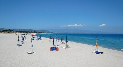 marina-di-davoli-1613426216325 marina-di-davoli-1613426216325
